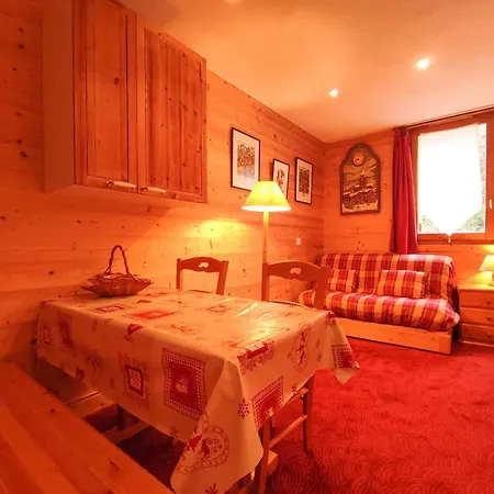 4 Pers. A Valmorel, Proche Pistes Et Commerces, Animaux Admis - Fr-1-356-229 Apartment *