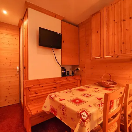 4 Pers. A Valmorel, Proche Pistes Et Commerces, Animaux Admis - Fr-1-356-229 Apartment Valmorel